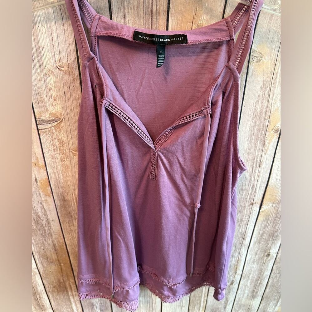 White House Black Market Tank Top Size Small, lightweight, lilac purple